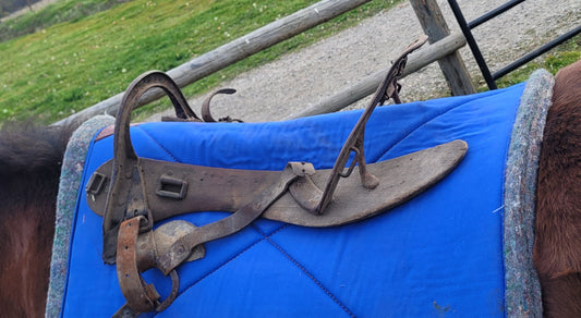 Vintage Decker Style Pack Saddle