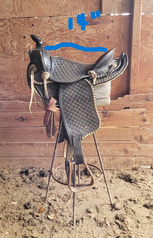 Western Saddle 3
